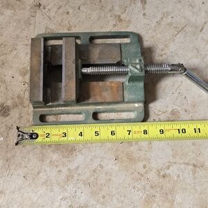 Pittsburg #4 Drill Vise Green Metal Vintsge 1990s